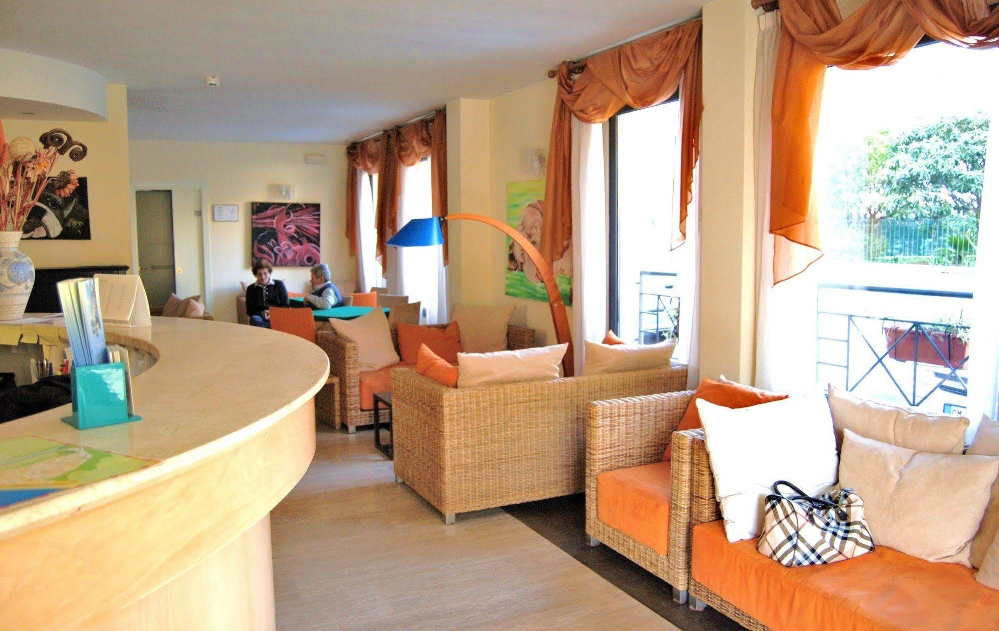 Hotel Europa San Bartolomeo Al Mare Esterno foto